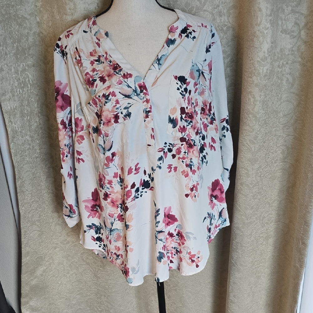 Torrid Pink and White Floral Blouse